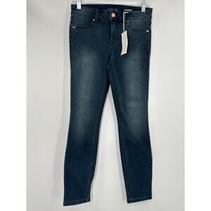 Level 99 petite skinny jeans size 28P